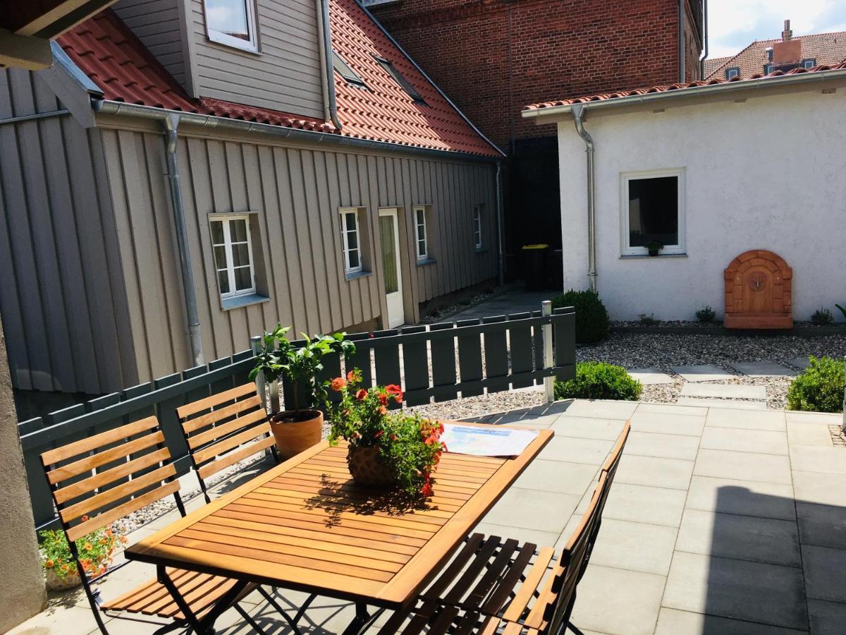 Ferienwohnung C Im Ferienhaus Antika Ratzeburg Esterno foto